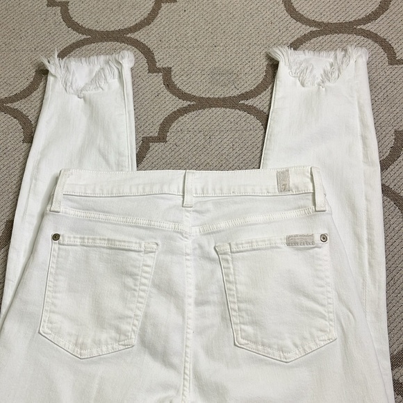 7 For All Mankind White high waisted ankle gwenevere Denim Jeans fray hems - Picture 3 of 17